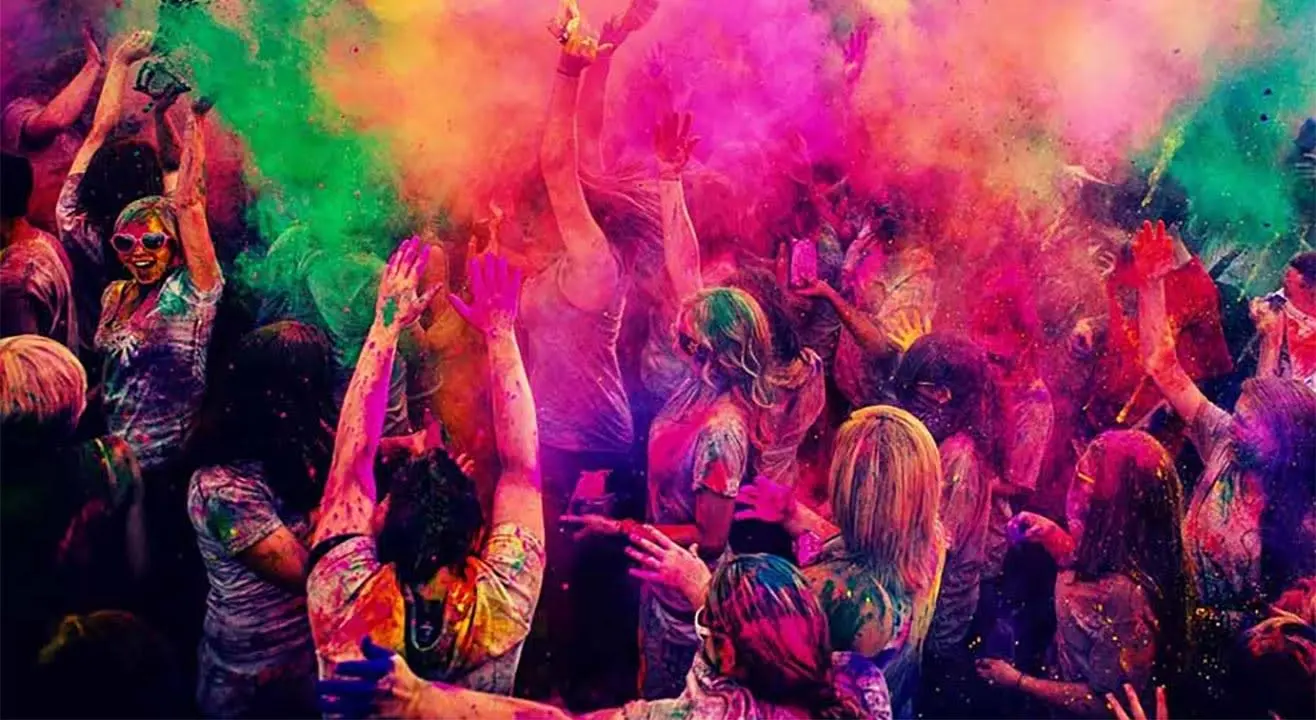 Holi celebration in Rishikesh