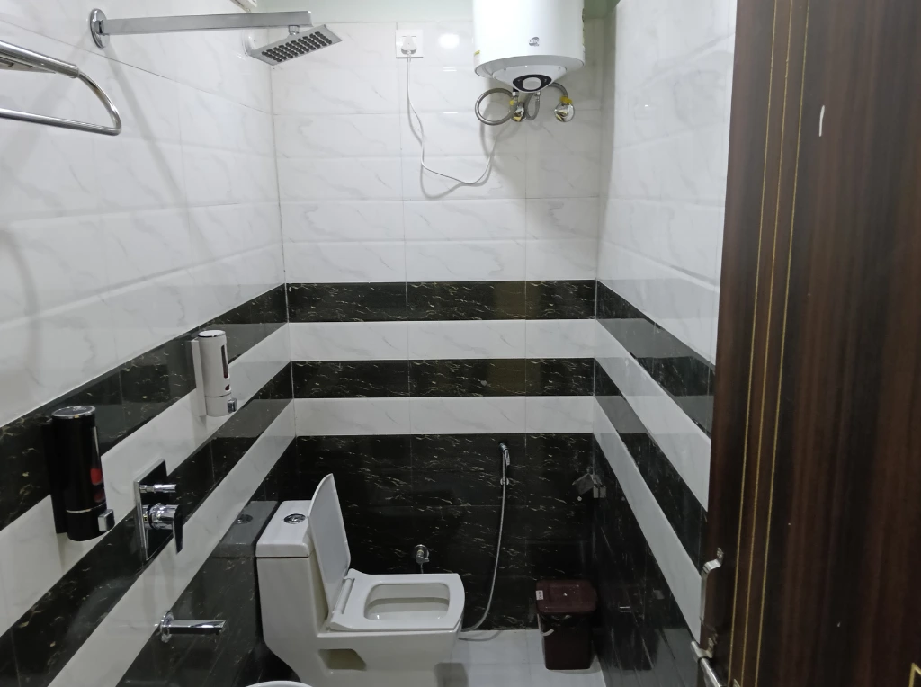 Bathroom of family resort in Rishikesh